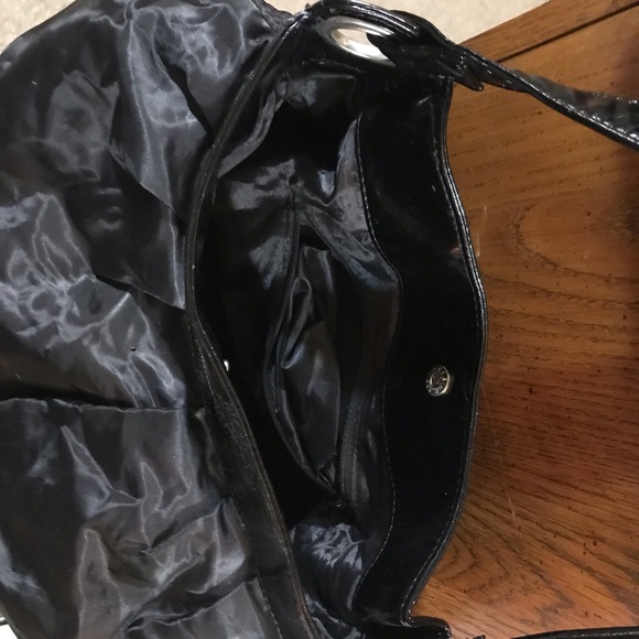 Ladies W.K. BEE Black Handbag - Picture 3 of 4